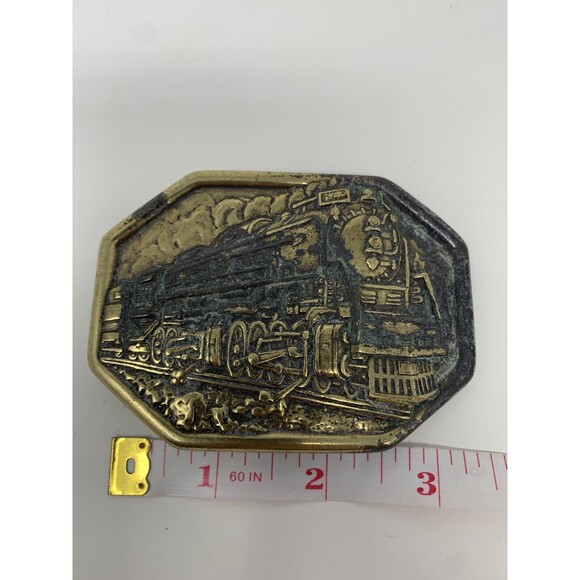 Vintage Embossed Locomotive‎ Train Brass Belt Buckle Avon - Picture 3 of 4